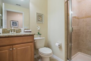 Upstairs Hall Bath w/Walk In Shower
