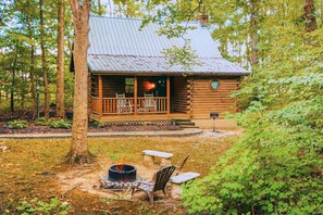 Grapevine Exterior