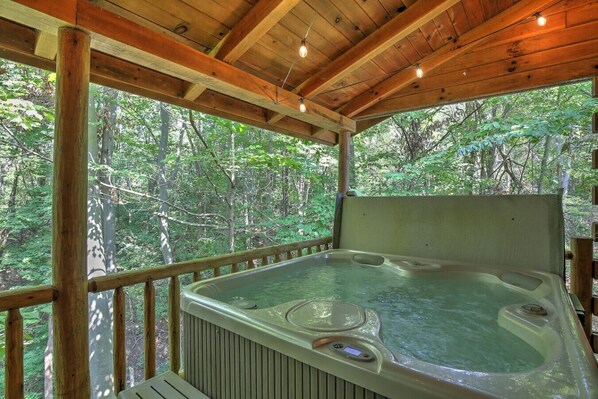 Private Hot Tub