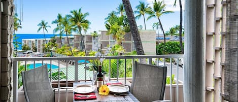 Private lanai with ocean view at Alii Villas 309.