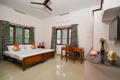 Posh Rooms/Peaceful and Green Part of Munnar