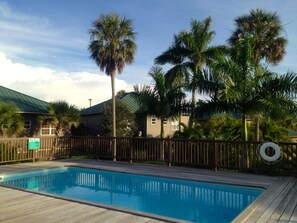 The pool at Club Everglades on our Island.