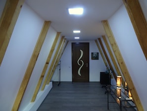 bedroom with porthole