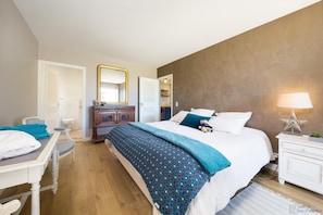 Chambre spacieuse