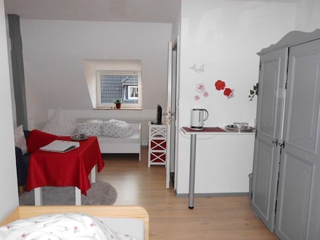 Broers, Privatzimmer