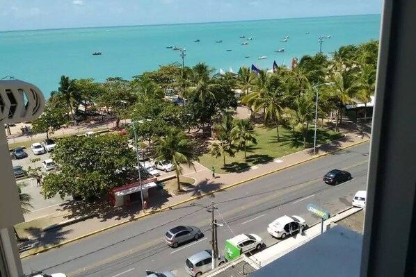 Vue sur la plage ou l’océan