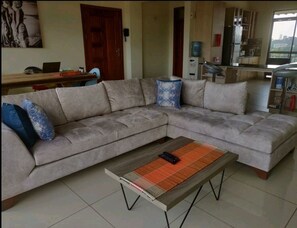 Super comfy chaise lounge to relax after a long day or to watch netflix