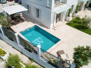 Utomhuspool