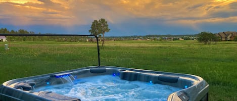 “Hot tub was great and nice views from it! Would definitely stay