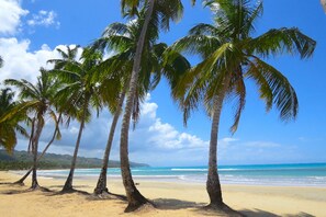 Cosón Beach, just 3min