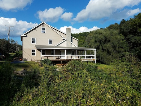 Little Valley Lodge