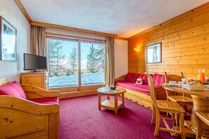 Sit back and relax in our cozy and charming apartment!