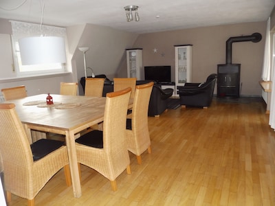 Large ****vacation apartment, quiet & central location in the heart of Sauerland