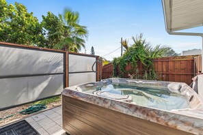 Hot tub