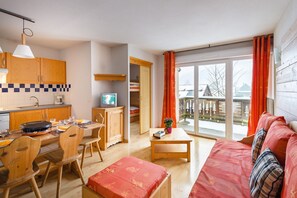 Welcome to our cozy and charming apartment in Luchon!