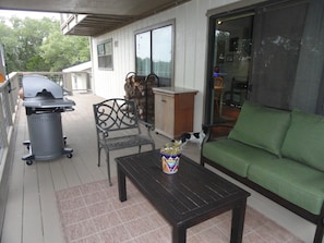 Large viewing porch--great for sunsets, wine, wildlife and relaxing