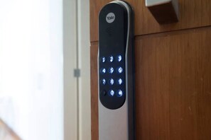 Smartlock for Easy 24/7 Access - Never Worry about Lost Keys