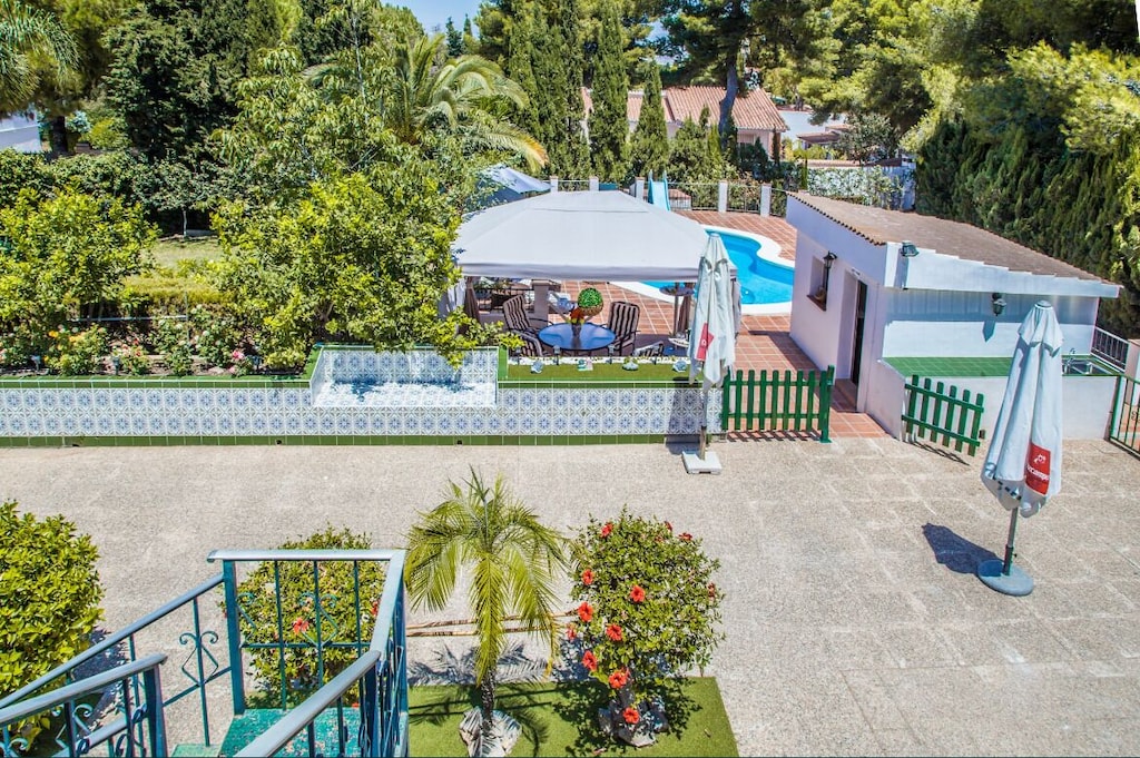 Picture of villa