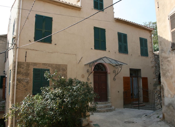 façade