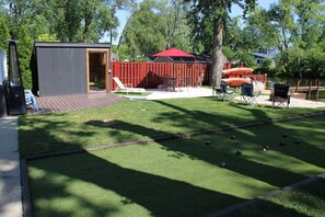 Outdoor sauna big enough for up to 7 people, and outdoor concrete patio.
