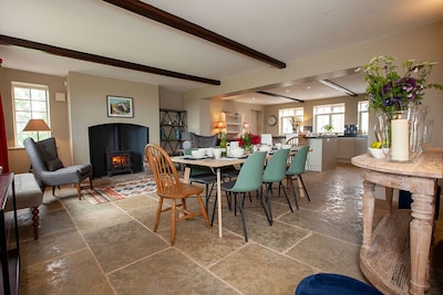 Beautiful Family Farmhouse set in unspoilt countryside Vale of York