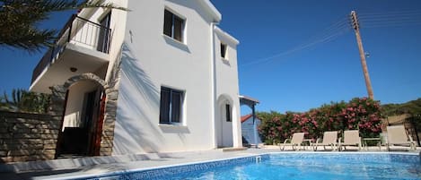 Private Pool - Akamas Lookout - Agios Georgios, Peyia