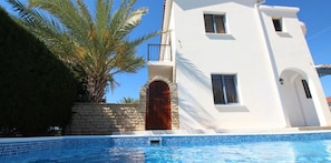 Private swimming pool