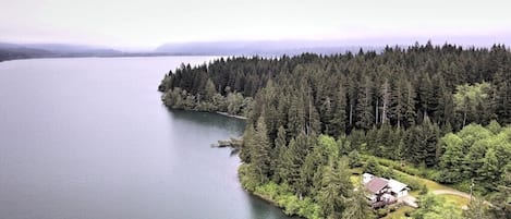 Tranquil setting on secluded south part of Lake Quinault