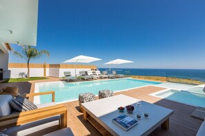 Relax all day long enjoying the Cretan sun and let sea breeze revitalise you!