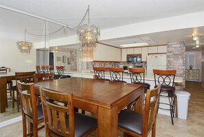 ,Dining Area,