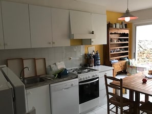 Eigene Küche