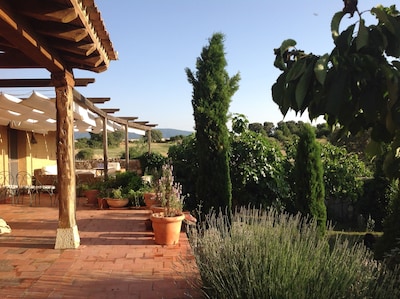 Casa Rota ARAHUETES, charming villa next to Pedraza and Las Hoces del Duratón