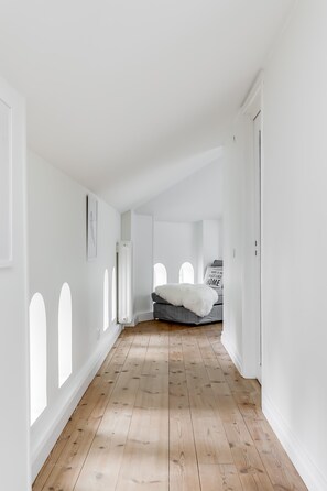 Hall connecting living room with Master Bedroom