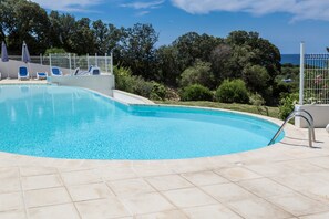Utomhuspool