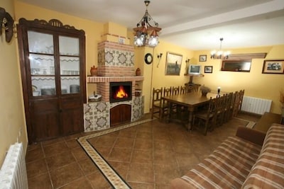 Casa Rural Calderón de Medina IyII for 14 people