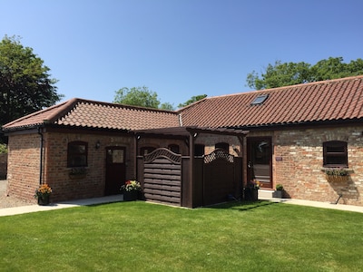 Luxury Cottage with hot tub in Balk, Thirsk, North Yorkshire.