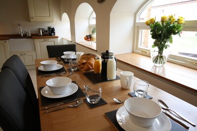 Luxury Cottage with hot tub in Balk, Thirsk, North Yorkshire.