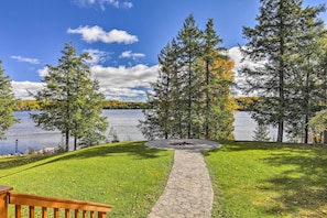 Private Outdoor Space | Cobblestone Fire Pit | 2 Stories