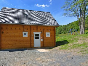 Entrance / Reception
