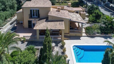 Fantástica villa con piscina en Betlem