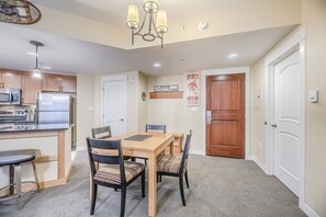 Dining Area - Seating for 4 guests around the dining table.