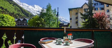 Balcón privado con vistas al Mont Blanc