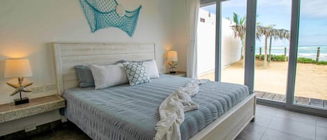 Ocean front Master bedroom with King Size bed and imported high quality mattresses