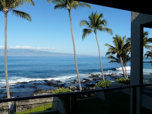 Evening on our lanai, time for a beautiful sunset and a mia tai. Aloha!