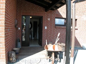 Picture 3
