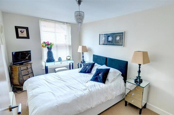 Bedroom 1 with twin beds which can be made into a double as pictured