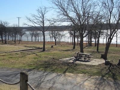 Lake Front Cabin!!!!