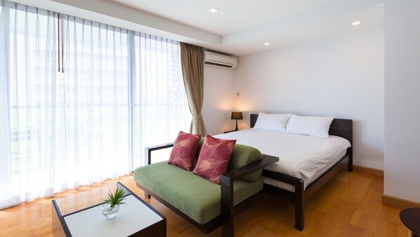 SeaViewPartial 1BR-Studio@RoccoHuaHin_7L