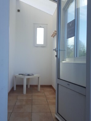 Entrée indépendante