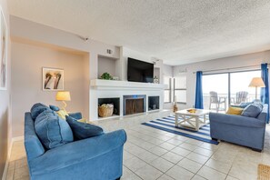 Living Room | Sleeper Sofa | Decorative Fireplace